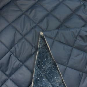 Стеганная двухсторонняя ткань