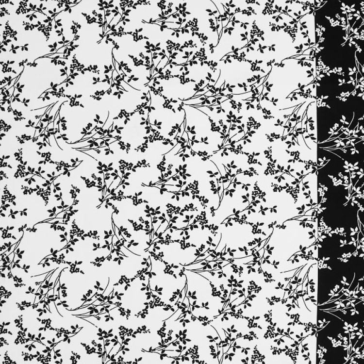Ткань сатин черно-белого цвета с цветочным принтом