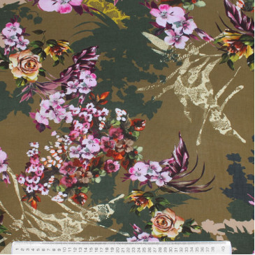Ткань вискоза цвета хаки с цветочным принтом