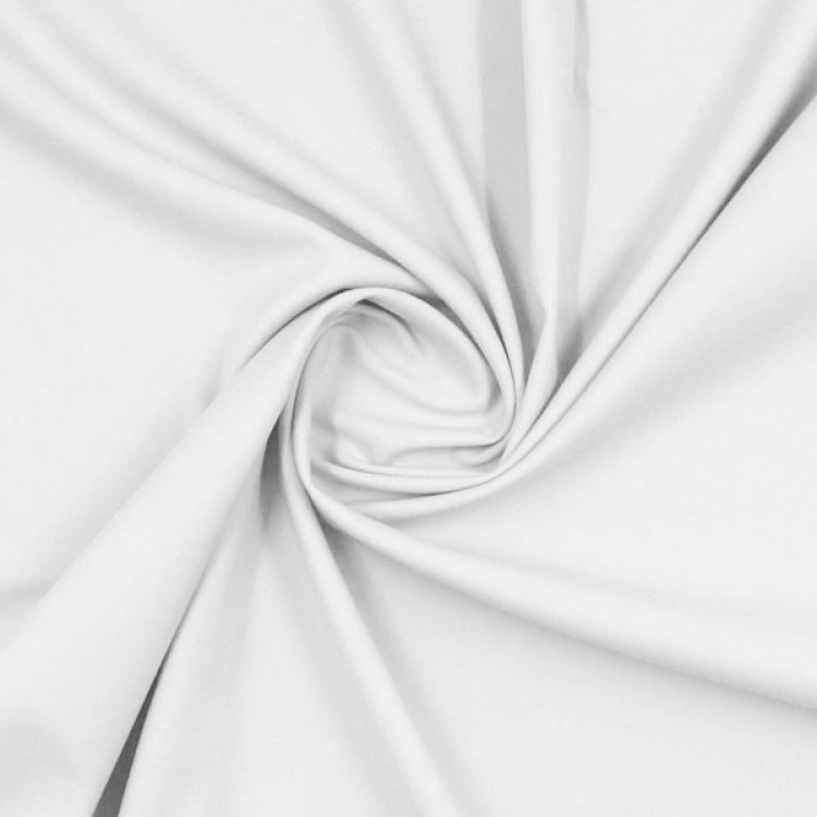 Ткань костюмная белоснежного цвета