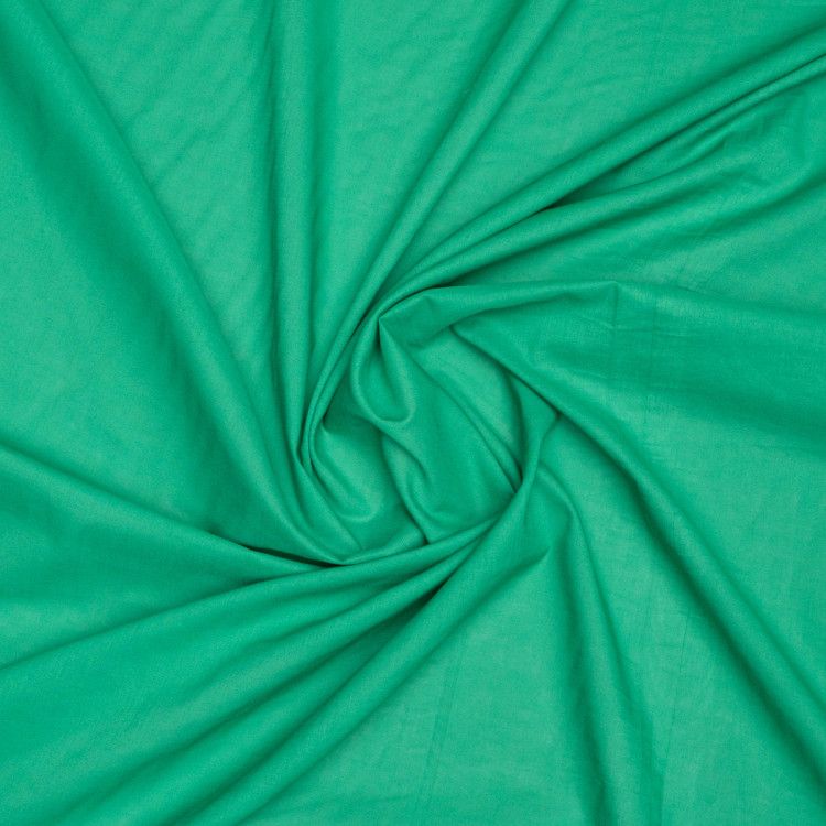 Ткань батист зеленого цвета
