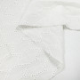 Ткань блузочная белого цвета с геометрической вышивкой