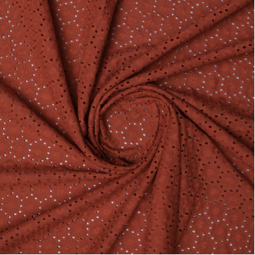 Ткань блузочная ярко-красного оттенка с геометрической вышивкой