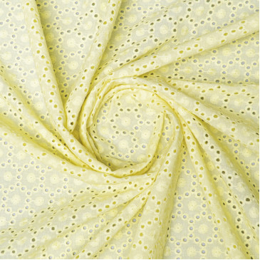 Ткань блузочная светло-желтого оттенка с вышивкой