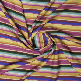 Ткань плательная в разноцветную полоску Ткань плательная в разноцветную полоску