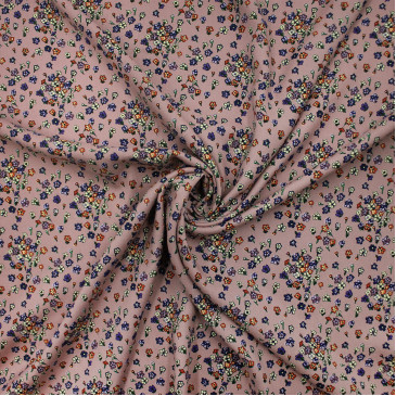 Плательная ткань сливочного цвета в цветы