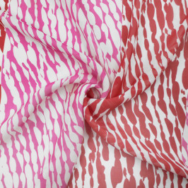 Ткань вискоза 100% розово-красная