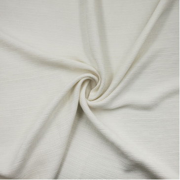 Плательная сливочная ткань