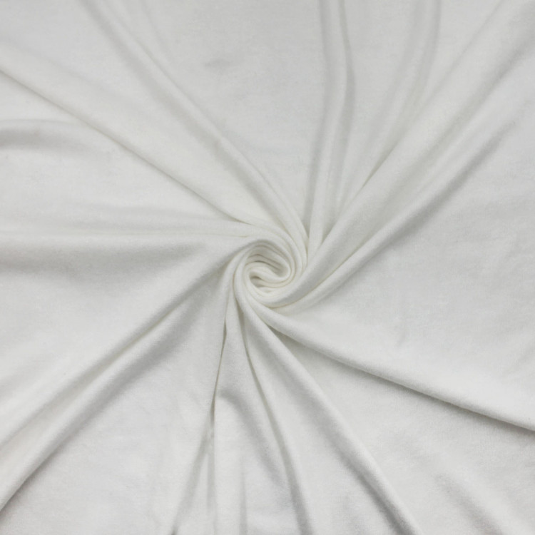 Трикотажное полотно белого цвета Трикотажное полотно белого цвета