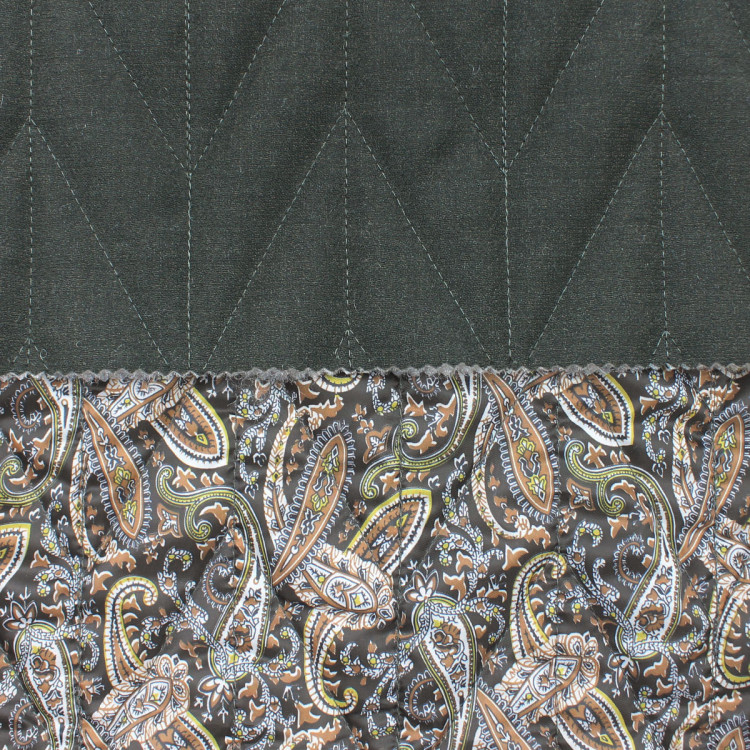 Стеганная ткань двухсторонняя зеленая Стеганная ткань двухсторонняя зеленая