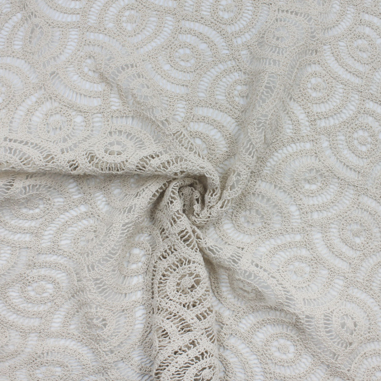 Макраме белого цвета