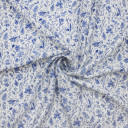 Плательная ткань в синие цветы