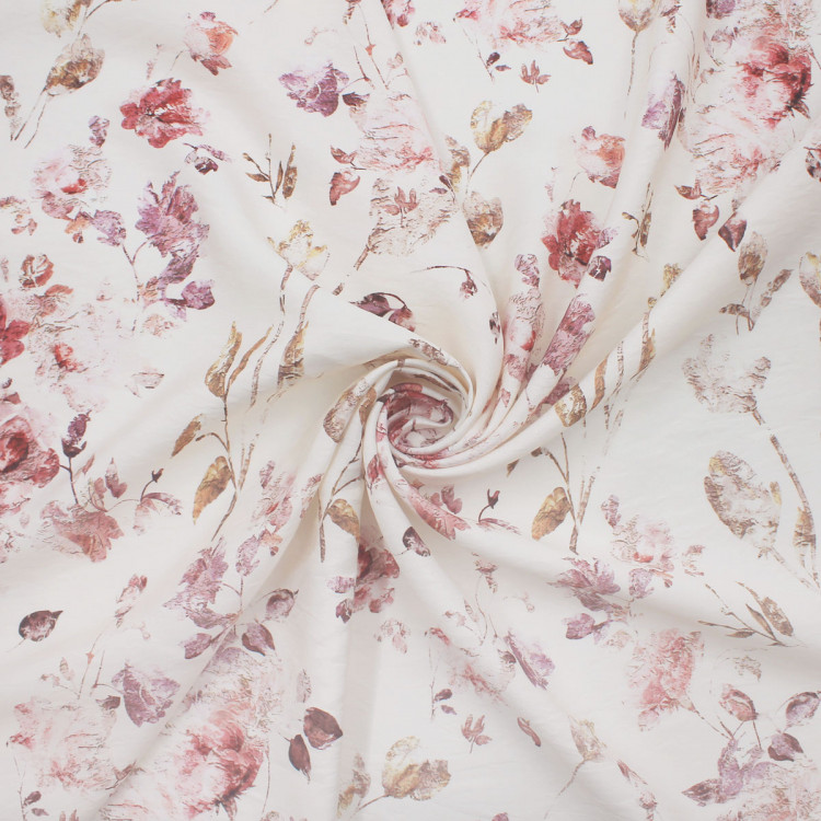 Плательная ткань в розы