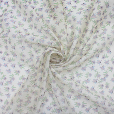 Ткань батист светло-зеленого цвета в цветы