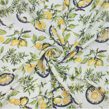 Сатиновая ткань из вискозы с растительным принтом