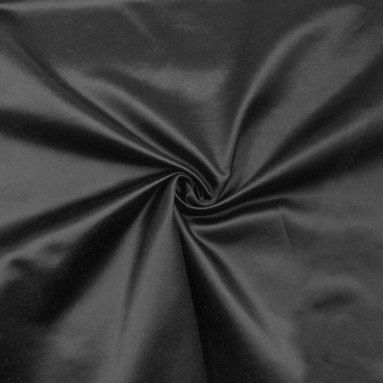 Ткань шелковая черного цвета