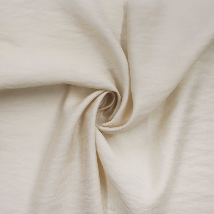 Плательная ткань бежевого цвета