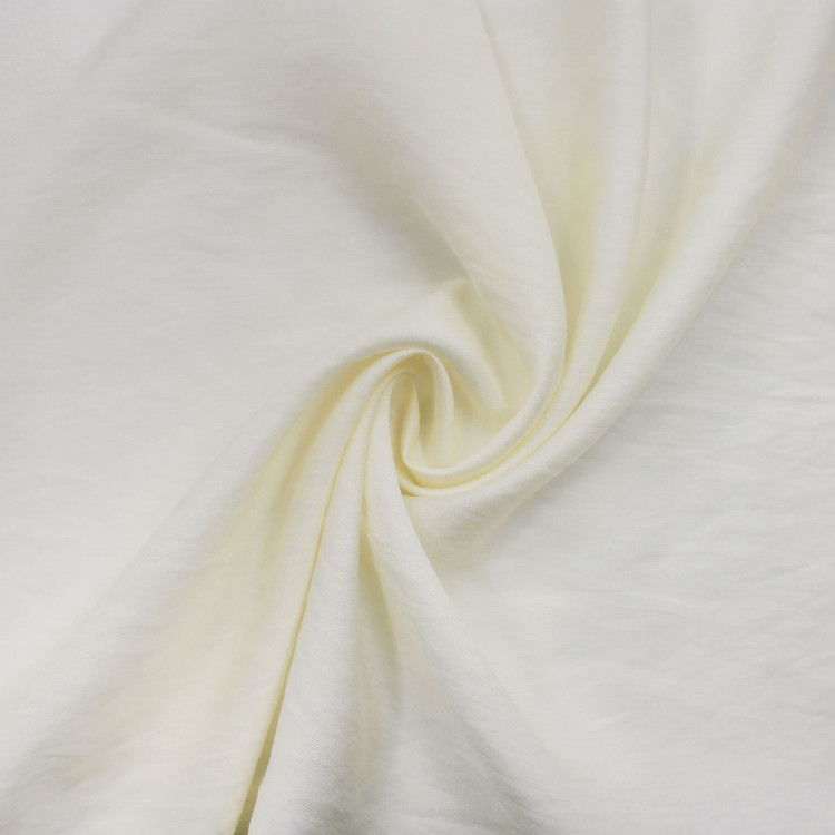 Плательная ткань сливочного цвета