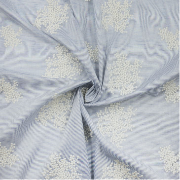 Ткань батист с вышивкой голубой